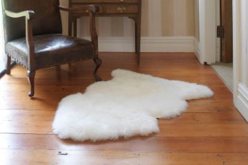 Picture of Test No Order - SHEEPSKIN Small/Medium/Large Rug (100% Genuine) (White)