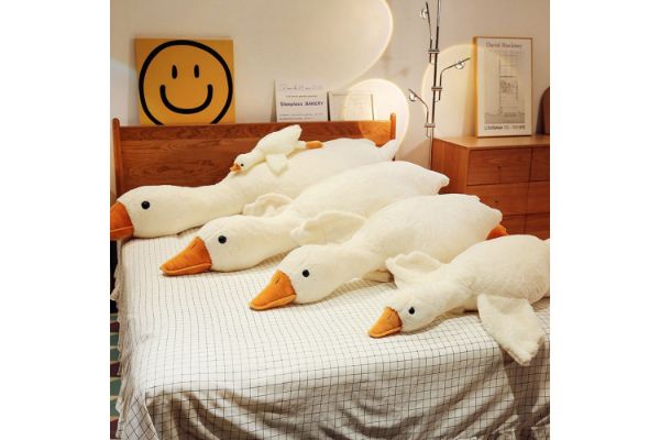 Picture of Test No Order - STUFFED GOOSE H90/H130 Plush Cushion