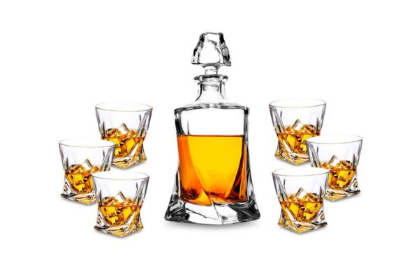 Picture of Test No Order - M13684 Whisky Decanter Set with 6 Glasses